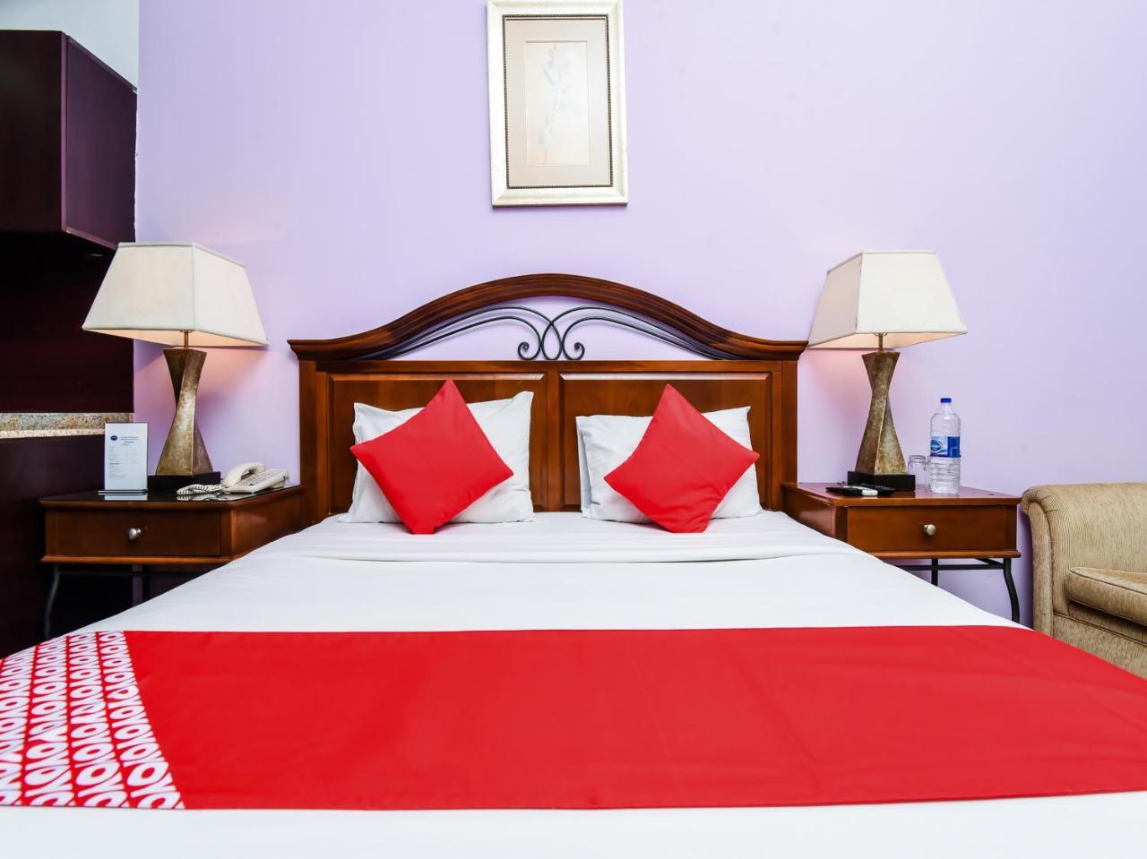 Oyo 138 Empire Hotel Apartments Dubai Luaran gambar